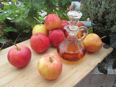 Apple Cider Vinegar for Dark Circles